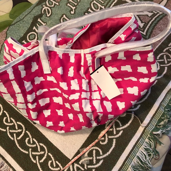 NWT Saks Fifth Ave Pink and White Bubble Bag - Picture 7 of 11